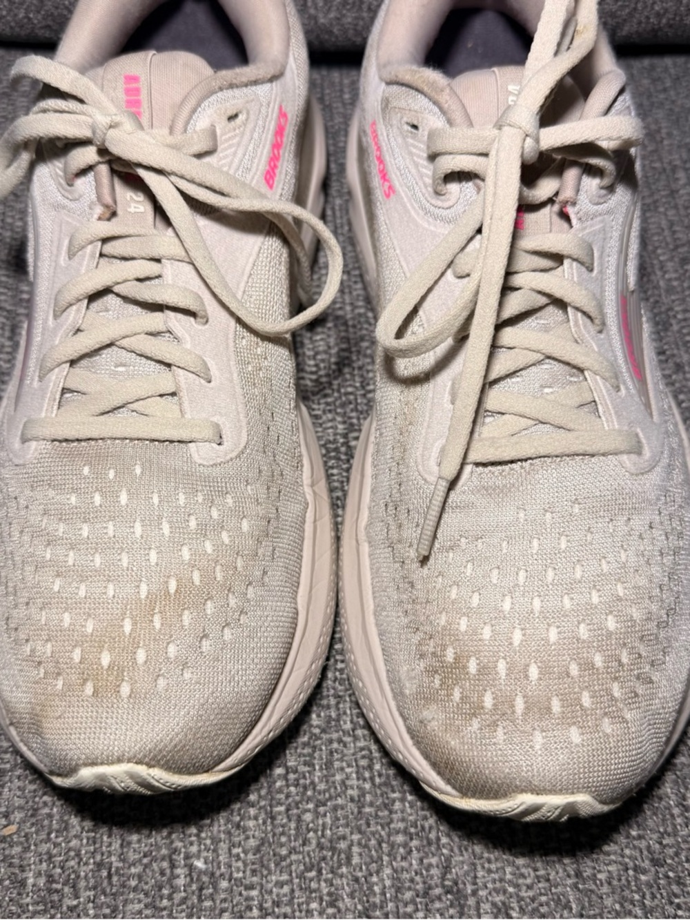 BROOKS  Women’s Adrenaline GTS 24 Running Shoes Chateau Grey Coconut Pink Size 9 - Picture 3 of 14